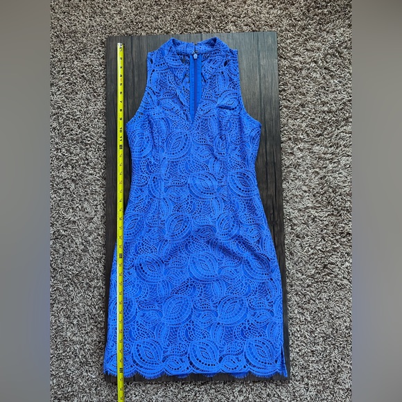 Lilly Pulitzer Blue Lace Fitted Dress Size 2 - Picture 4 of 9